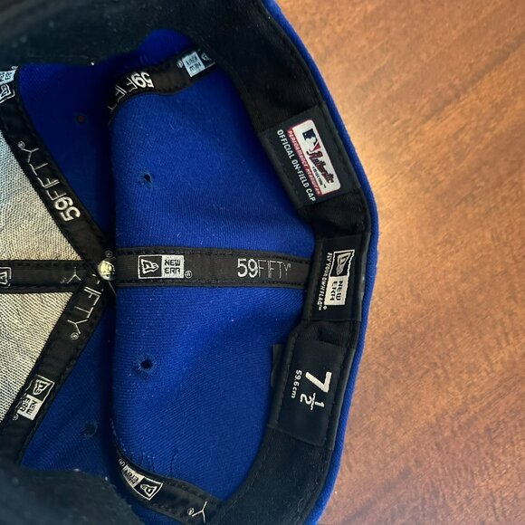 Toronto Blue Jays Authentic New Era 59FIFTY On Field Fitted Cap Hat Size - 7 1/2 - Picture 3 of 3